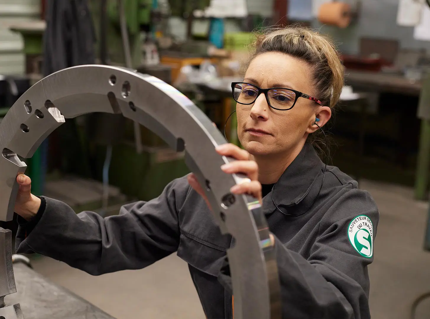 Spécialiste de la tôlerie fine de précision